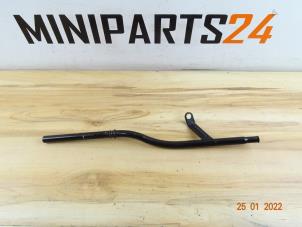 Used Oil fill pipe BMW Mini One/Cooper (R50) 1.6 16V One Price € 29,75 Inclusive VAT offered by Miniparts24 - Miniteile24 GbR