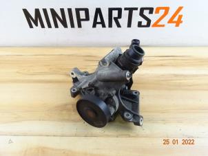 Usagé Pompe à eau Mini Countryman (R60) 1.6 Cooper D ALL4 Prix € 59,50 Prix TTC proposé par Miniparts24 - Miniteile24 GbR