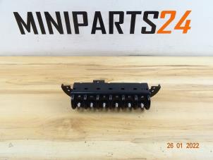 Used Multi-functional window switch Mini Mini Cooper S (R53) Price € 59,50 Inclusive VAT offered by Miniparts24 - Miniteile24 GbR