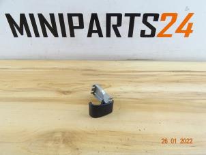 Used Hood lever BMW Mini One/Cooper (R50) 1.6 16V One Price € 35,11 Inclusive VAT offered by Miniparts24 - Miniteile24 GbR