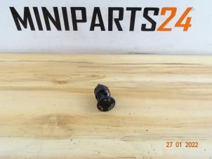 Używane Przelacznik poduszki powietrznej Mini Mini (R56) 1.6 16V Cooper S Cena € 17,85 Z VAT oferowane przez Miniparts24 - Miniteile24 GbR