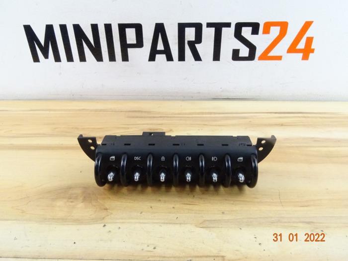Multi-functional window switch from a MINI Mini Cooper S (R53) 1.6 16V 2005