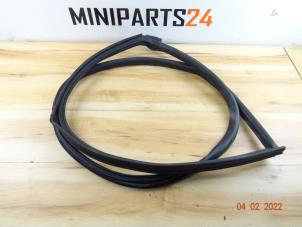 Used Door seal 2-door, right Mini Mini Cooper S (R53) 1.6 16V Price € 35,70 Inclusive VAT offered by Miniparts24 - Miniteile24 GbR