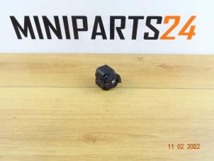 Used Ignition switch BMW Mini One/Cooper (R50) 1.6 16V One Price € 43,91 Inclusive VAT offered by Miniparts24 - Miniteile24 GbR