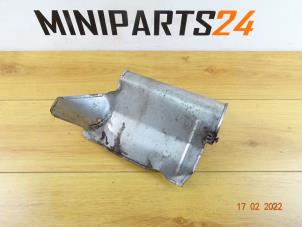 Used Engine protection panel Mini Mini Cooper S (R53) 1.6 16V Price € 23,21 Inclusive VAT offered by Miniparts24 - Miniteile24 GbR