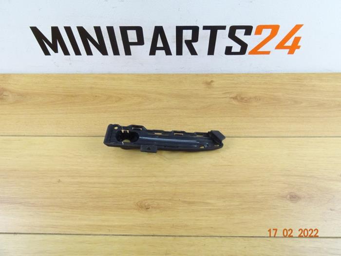 Abdeckplatte sonstige van een MINI Mini (F56) 2.0 16V Cooper S 2019