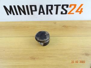 Used Piston Mini Mini (R56) 1.6 16V John Cooper Works Price € 119,00 Inclusive VAT offered by Miniparts24 - Miniteile24 GbR