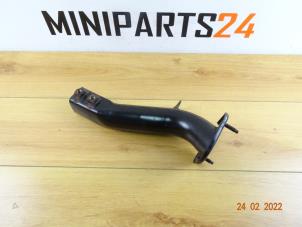Used Front bumper bracket, left Mini Mini Cooper S (R53) 1.6 16V Price € 29,75 Inclusive VAT offered by Miniparts24 - Miniteile24 GbR