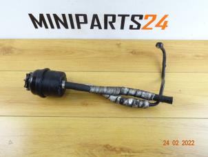 Used Power steering fluid reservoir BMW Mini One/Cooper (R50) 1.6 16V Cooper Price € 47,60 Inclusive VAT offered by Miniparts24 - Miniteile24 GbR