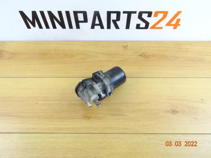 Front wiper motor from a Mini Cooper S 2005