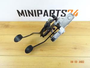 Gebrauchte Pedale Set Mini Mini (R56) 1.6 16V Cooper S Preis € 89,25 Mit Mehrwertsteuer angeboten von Miniparts24 - Miniteile24 GbR