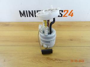 Używane Filtr paliwa Mini Mini (R56) 1.6 16V Cooper Cena € 89,25 Z VAT oferowane przez Miniparts24 - Miniteile24 GbR