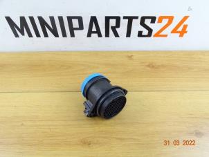 Used Air mass meter Mini Mini (R56) 1.6 16V Cooper S Price € 95,20 Inclusive VAT offered by Miniparts24 - Miniteile24 GbR