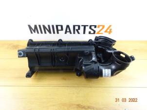 Usagé Boîtier filtre à air Mini Mini (R56) 1.6 16V Cooper S Prix € 178,50 Prix TTC proposé par Miniparts24 - Miniteile24 GbR