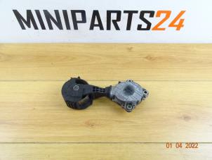 Gebrauchte Spannrolle Multiriemen Mini Mini (R56) 1.6 16V Cooper S Preis € 47,60 Mit Mehrwertsteuer angeboten von Miniparts24 - Miniteile24 GbR