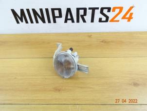 Usagé Clignotant verre gauche Mini Cooper S Prix € 29,75 Prix TTC proposé par Miniparts24 - Miniteile24 GbR