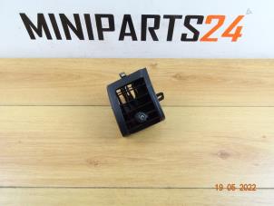 Usados Rejilla de aire de salpicadero Mini ONE Precio € 29,16 IVA incluido ofrecido por Miniparts24 - Miniteile24 GbR