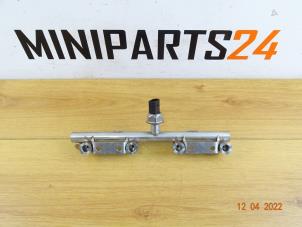 Used Injector housing Mini Mini (R56) 1.6 16V Cooper S Price € 83,30 Inclusive VAT offered by Miniparts24 - Miniteile24 GbR