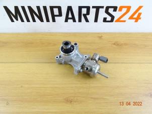 Usagé Pompe haute pression Mini Mini (R56) 1.6 16V Cooper S Prix € 446,25 Prix TTC proposé par Miniparts24 - Miniteile24 GbR