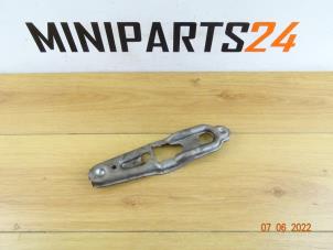 Used Gearbox mechanism Austin Mini Open (R52) 1.6 16V Cooper Price € 59,50 Inclusive VAT offered by Miniparts24 - Miniteile24 GbR