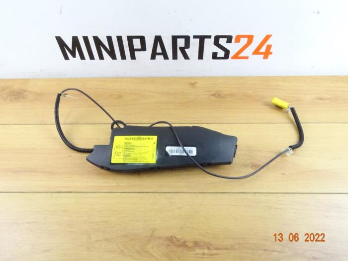 Seat airbag