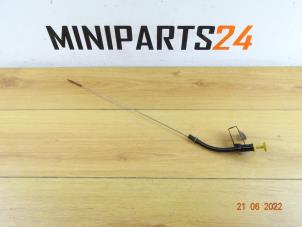 Used Oil dipstick Mini Mini (R56) 1.6 16V Cooper S Price € 29,75 Inclusive VAT offered by Miniparts24 - Miniteile24 GbR