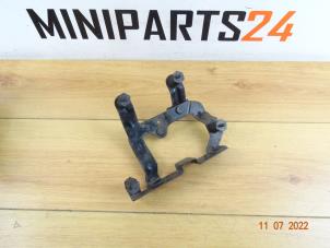 Used Power steering pump bracket Mini Mini Cooper S (R53) 1.6 16V Price € 32,73 Inclusive VAT offered by Miniparts24 - Miniteile24 GbR