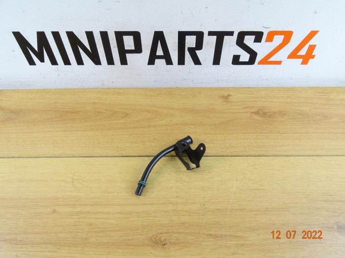 Begagnade Oljepåfyllningsrör Mini Mini (R56) 1.6 16V Cooper S Pris € 17,85 Inklusive moms erbjuds av Miniparts24