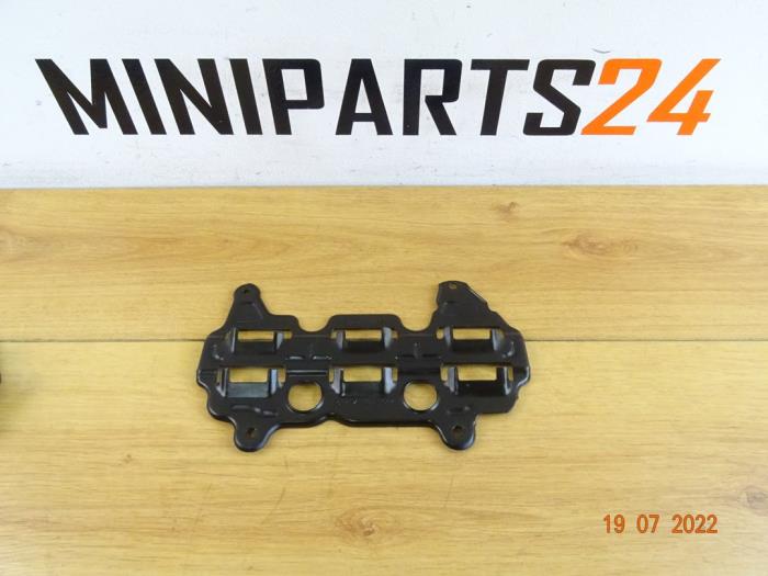 Używane Korek oleju Mini Mini (R56) 1.6 16V Cooper S Cena € 29,75 Z VAT oferowane przez Miniparts24
