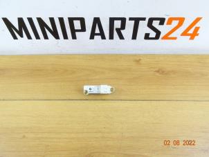 Used Airbag sensor Mini Mini Cooper S (R53) Price € 17,85 Inclusive VAT offered by Miniparts24 - Miniteile24 GbR