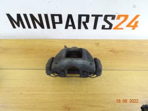 Used Front brake calliperholder, right Mini Mini Cooper S (R53) Price € 35,70 Inclusive VAT offered by Miniparts24 - Miniteile24 GbR