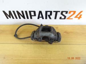 Used Front brake calliperholder, right Mini Mini Cooper S (R53) Price € 41,65 Inclusive VAT offered by Miniparts24 - Miniteile24 GbR