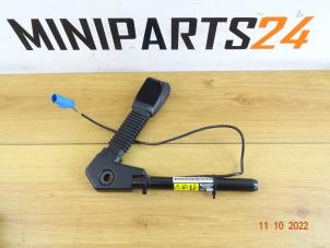 Usagé Tendeur de ceinture gauche Mini Mini Cooper S (R53) 1.6 16V Prix € 74,97 Prix TTC proposé par Miniparts24 - Miniteile24 GbR
