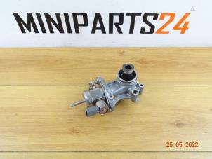 Used High pressure pump Mini Mini (R56) 1.6 16V Cooper S Price € 446,25 Inclusive VAT offered by Miniparts24 - Miniteile24 GbR