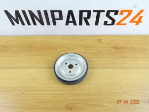 Usagé Poulie pompe à eau Mini Mini (R56) 1.6 16V Cooper S Prix € 41,65 Prix TTC proposé par Miniparts24 - Miniteile24 GbR