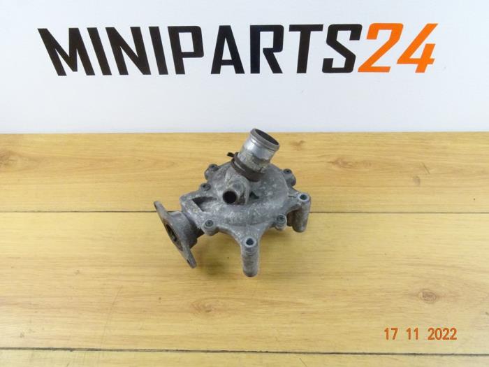 Begagnade Vattenpump Mini Mini Cooper S (R53) 1.6 16V Pris € 29,75 Inklusive moms erbjuds av Miniparts24