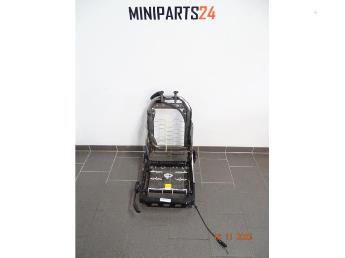 Begagnade Sätesram Mini Mini (R56) 1.6 16V Cooper Pris € 142,80 Inklusive moms erbjuds av Miniparts24