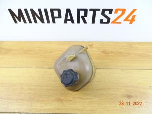 Gebrauchte Ausgleichsbehälter Mini Cooper S Preis € 35,00 Margenregelung angeboten von Miniparts24 - Miniteile24 GbR