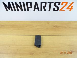 Usagé Module alarme Mini Cooper S Prix € 23,80 Prix TTC proposé par Miniparts24 - Miniteile24 GbR