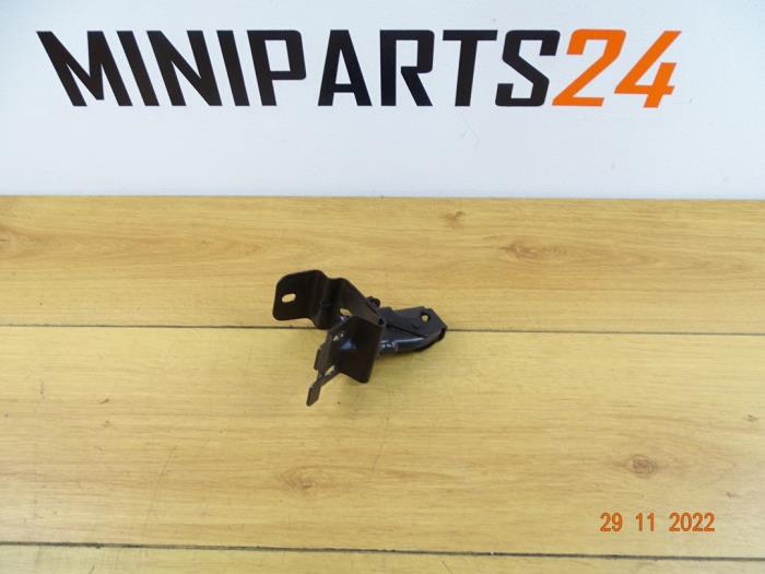 Begagnade Baksäteslås Mini Cooper S Pris € 47,48 Inklusive moms erbjuds av Miniparts24