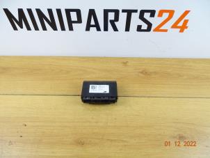 Usagé Ordinateur refroidisseur Mini ONE Prix € 41,65 Prix TTC proposé par Miniparts24 - Miniteile24 GbR