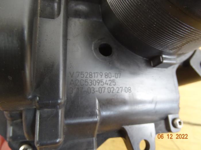 Vortex valve from a MINI Mini (R56) 1.6 16V Cooper S 2007