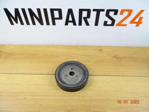 Usagé Poulie pompe à eau Mini Mini (R56) 1.6 16V Cooper Prix € 26,78 Prix TTC proposé par Miniparts24 - Miniteile24 GbR