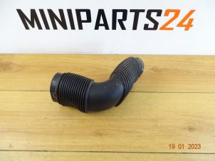 Used Air intake hose Mini Mini (R56) 1.6 One D 16V Price € 23,80 Inclusive VAT offered by Miniparts24 - Miniteile24 GbR