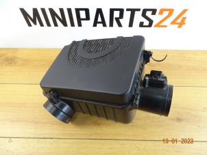 Gebrauchte Luftfiltergehäuse Mini Mini (R56) 1.6 One D 16V Preis € 119,00 Mit Mehrwertsteuer angeboten von Miniparts24 - Miniteile24 GbR