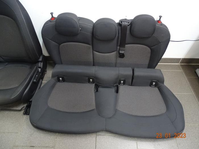 Fotele + kanapa (kompletne) z MINI Mini (F55) 1.2 12V One First 2015