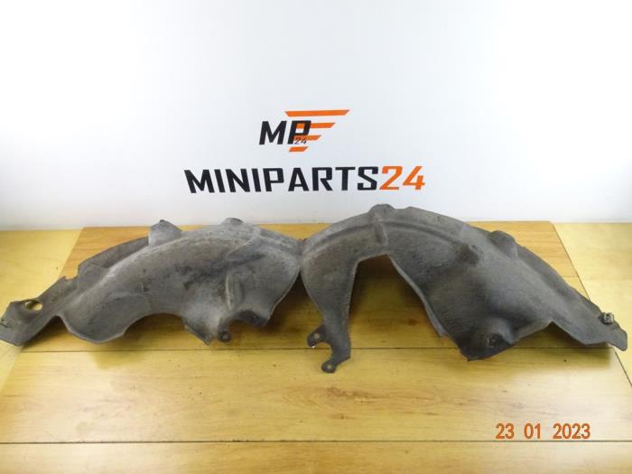 Cubierta de neumático de un MINI Mini (F55) 1.2 12V One First 2015