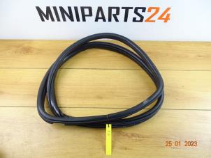 Used Rear door seal 4-door, right Mini Mini (F55) 1.2 12V One First Price € 47,60 Inclusive VAT offered by Miniparts24 - Miniteile24 GbR