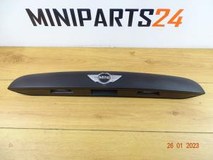 Used Tailgate handle Mini Mini (F55) 1.2 12V One First Price € 107,10 Inclusive VAT offered by Miniparts24 - Miniteile24 GbR