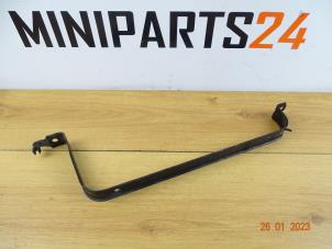 Used Spanner, miscellaneous Mini Mini (F55) 1.2 12V One First Price € 23,21 Inclusive VAT offered by Miniparts24 - Miniteile24 GbR